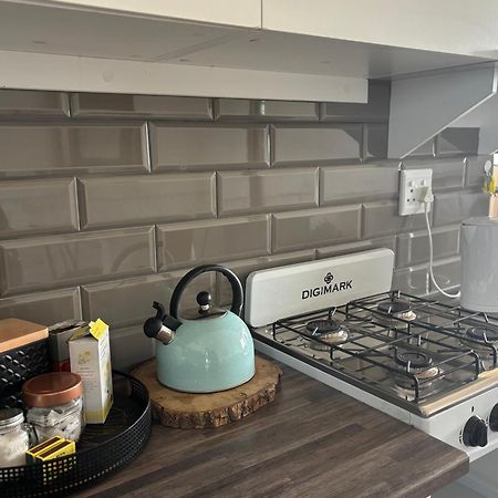 Dewdrop Farm Stay Ермело Екстериор снимка