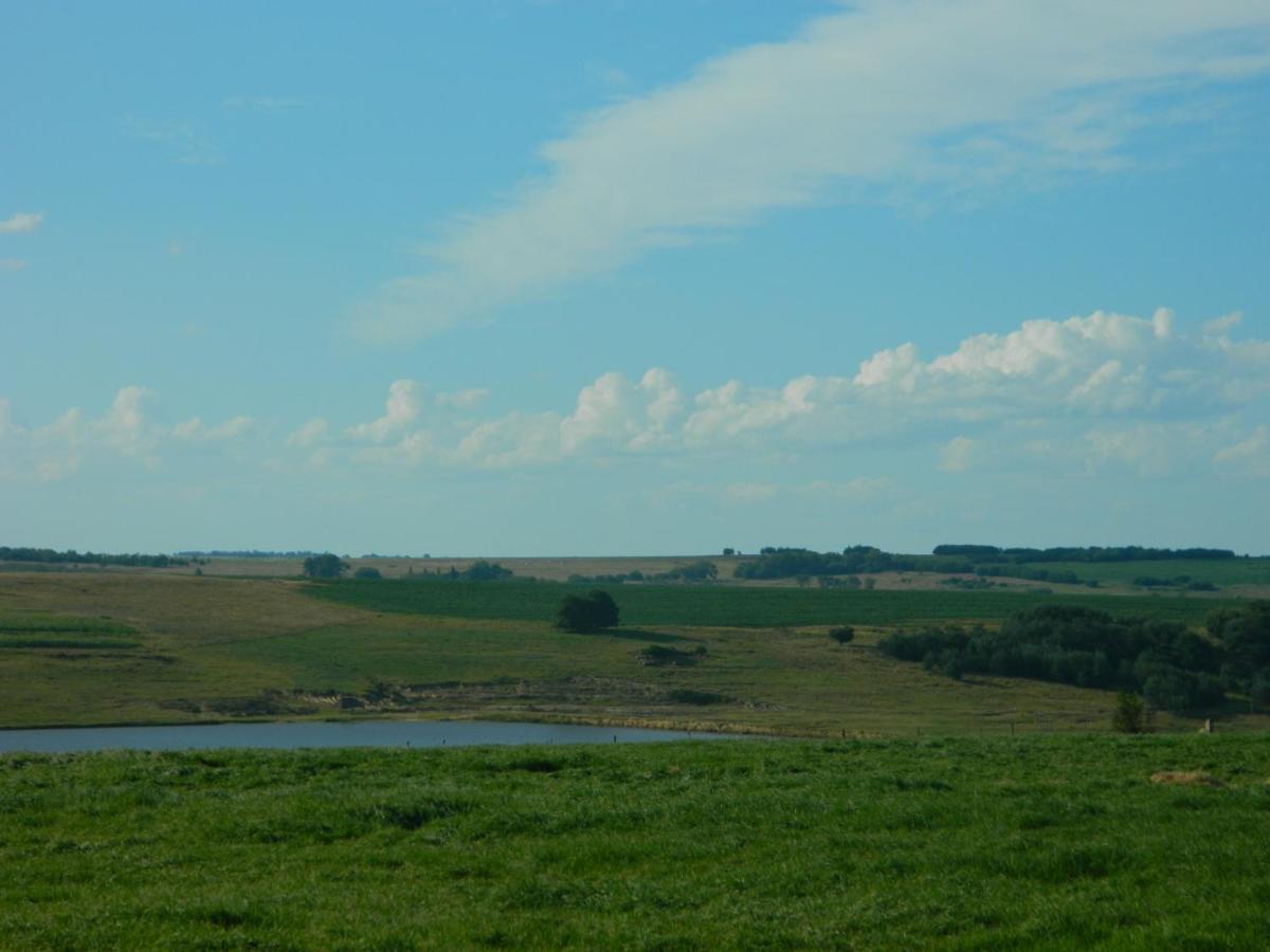 Dewdrop Farm Stay Ермело Екстериор снимка